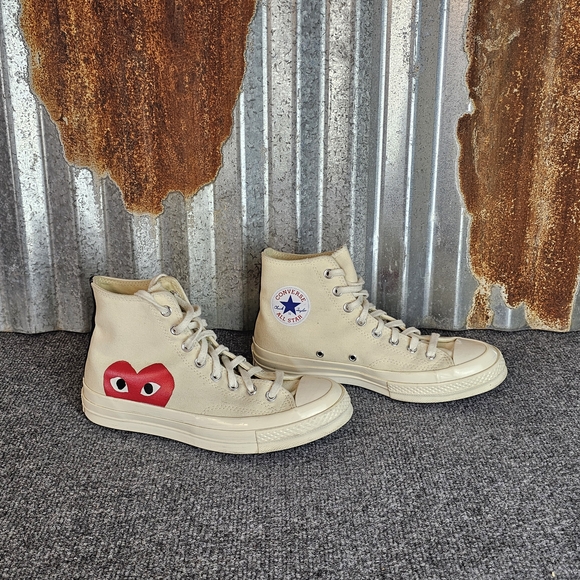 ❤️ Unisex- CDG Play x Converse Chuck 70 High Top - Milk/White 👀